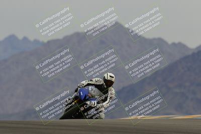 media/Jan-14-2023-SoCal Trackdays (Sat) [[497694156f]]/Turn 9 Set 2 (1130am)/